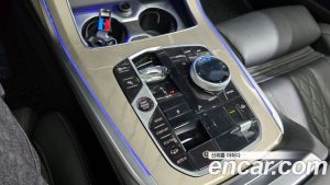 BMW X7 xDrive 40d Design Pure Excellence 6 2024 года из Южной Кореи