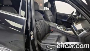 BMW X7 xDrive 40d Design Pure Excellence 6 2024 года из Южной Кореи
