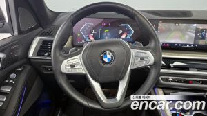 BMW X7 xDrive 40d Design Pure Excellence 6 2024 года из Южной Кореи