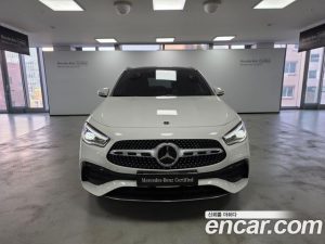 Mercedes-Benz GLA-Class GLA250 4MATIC 2023 года из Южной Кореи