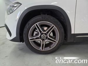 Mercedes-Benz GLA-Class GLA250 4MATIC 2023 года из Южной Кореи