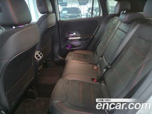 Mercedes-Benz GLA-Class GLA250 4MATIC 2023 года из Южной Кореи