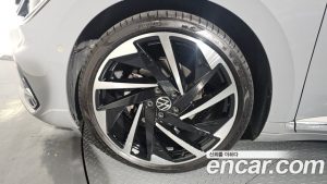 Volkswagen Arteon 2.0 TDI R-LINE 4 2023 года из Южной Кореи