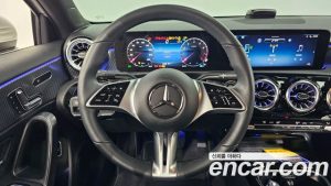 Mercedes-Benz A-Class A220 SEDAN 2024 года из Южной Кореи