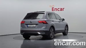 Volkswagen Tiguan 2.0 TDI Prestige 2022 года из Южной Кореи