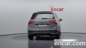 Volkswagen Tiguan 2.0 TDI Prestige 2022 года из Южной Кореи