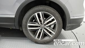 Volkswagen Tiguan 2.0 TDI Prestige 2022 года из Южной Кореи