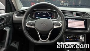 Volkswagen Tiguan 2.0 TDI Prestige 2022 года из Южной Кореи