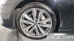 Audi A6 45 TFSI 4WD Premium 2023 года из Южной Кореи