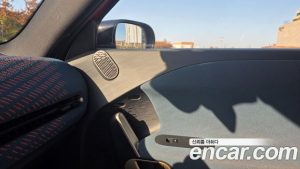 Mini Aceman SE Favoured 2025 года из Южной Кореи