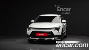 Kia Niro Signature 2026 года из Южной Кореи