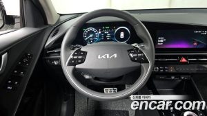 Kia Niro Signature 2026 года из Южной Кореи