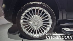 Mercedes-Benz GLS-Class Maybach GLS600 4MATIC 2023 года из Южной Кореи
