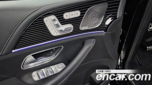 Mercedes-Benz GLS-Class Maybach GLS600 4MATIC 2023 года из Южной Кореи