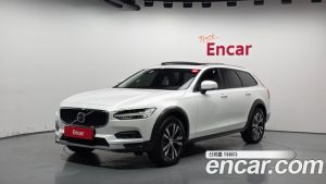 Volvo V90 B5 Plus AWD 2025 года из Южной Кореи