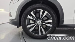 Volvo V90 B5 Plus AWD 2025 года из Южной Кореи