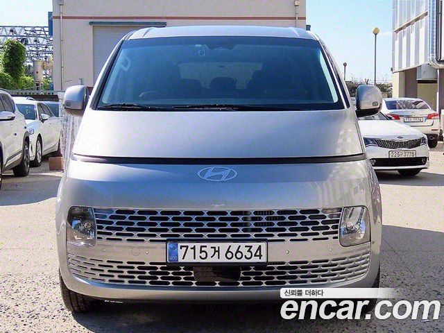 Hyundai Staria HEV 1.6 Tourer 11-Seater 2025 года из Кореи