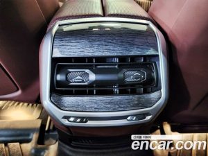 BMW i7 xDrive 60 M Sport 2023 года из Южной Кореи