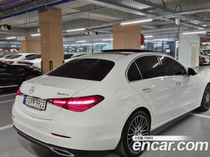 Mercedes-Benz C-Class C300 4MATIC Avantgarde 2024 года из Южной Кореи
