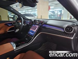 Mercedes-Benz C-Class C300 4MATIC Avantgarde 2024 года из Южной Кореи