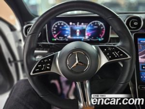 Mercedes-Benz C-Class C300 4MATIC Avantgarde 2024 года из Южной Кореи