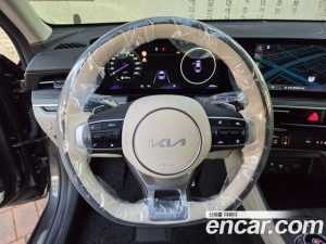 Kia K5 1.6 Turbo 2025 года из Южной Кореи