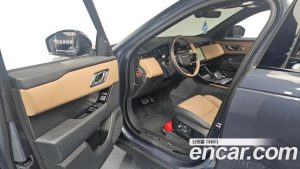 Land Rover Range Rover Velar 3.0 P400 Dynamic HSE 2025 года из Южной Кореи
