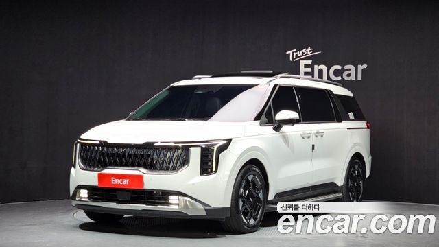 Kia Canival 9-Seater Signature 2024 года из Кореи