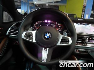 BMW X6 M50i 2023 года из Южной Кореи