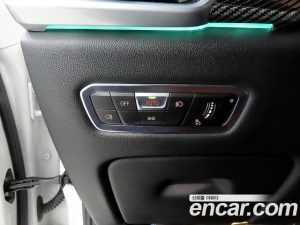 BMW X6 M50i 2023 года из Южной Кореи