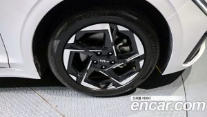 Kia K5 2.0 2024 года из Южной Кореи
