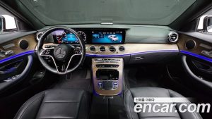 Mercedes-Benz E-Class E250 Exclusive 2023 года из Южной Кореи
