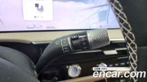 Genesis GV70 2.5T Бензин 2WD 2025 года из Южной Кореи