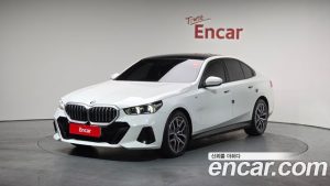 BMW 5-Series 520i M Sport 2024 года из Южной Кореи