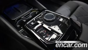 BMW 5-Series 520i M Sport 2024 года из Южной Кореи