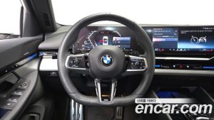 BMW 5-Series 520i M Sport 2024 года из Южной Кореи