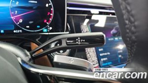 Mercedes-Benz E-Class E300 4MATIC Exclusive 2024 года из Южной Кореи