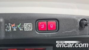 Mercedes-Benz E-Class E300 4MATIC Exclusive 2024 года из Южной Кореи