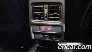 Renault-KoreaSamsung XM3 1.6 E-TECH Inspire 2023 года из Южной Кореи
