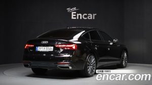 Audi A5 40 TFSI 4WD Premium Sportback 2023 года из Южной Кореи
