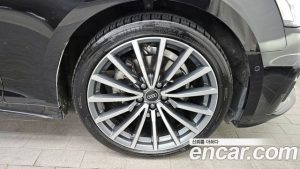 Audi A5 40 TFSI 4WD Premium Sportback 2023 года из Южной Кореи