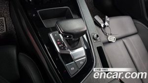 Audi A5 40 TFSI 4WD Premium Sportback 2023 года из Южной Кореи