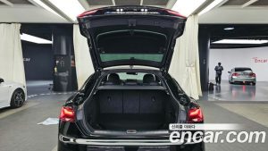 Audi A5 40 TFSI 4WD Premium Sportback 2023 года из Южной Кореи