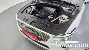 Genesis GV70 2.5T Бензин 2WD 2024 года из Южной Кореи