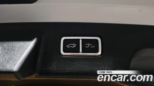 Kia Sorento HEV 1.6 2WD 2024 года из Южной Кореи