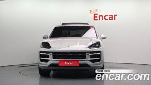 Porsche Cayenne 3.0 2024 года из Южной Кореи