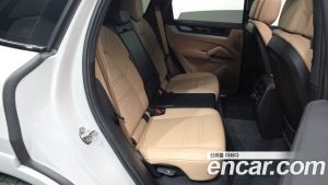 Porsche Cayenne 3.0 2024 года из Южной Кореи