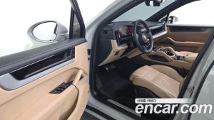 Porsche Cayenne 3.0 2024 года из Южной Кореи
