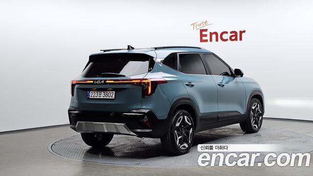 41129544_002.jpg Kia Seltos Бензин 1.6 Turbo 2WD 2024 года из Южной Кореи