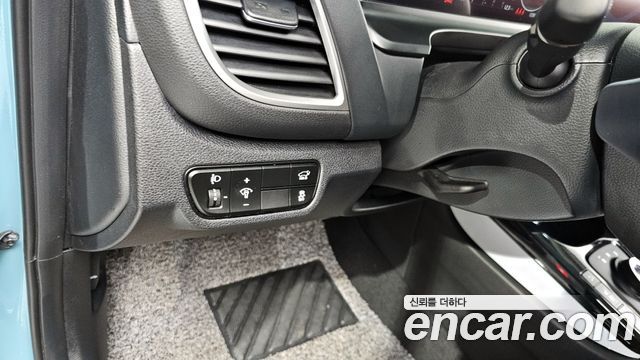 41129544_021.jpg Kia Seltos Бензин 1.6 Turbo 2WD 2024 года из Южной Кореи